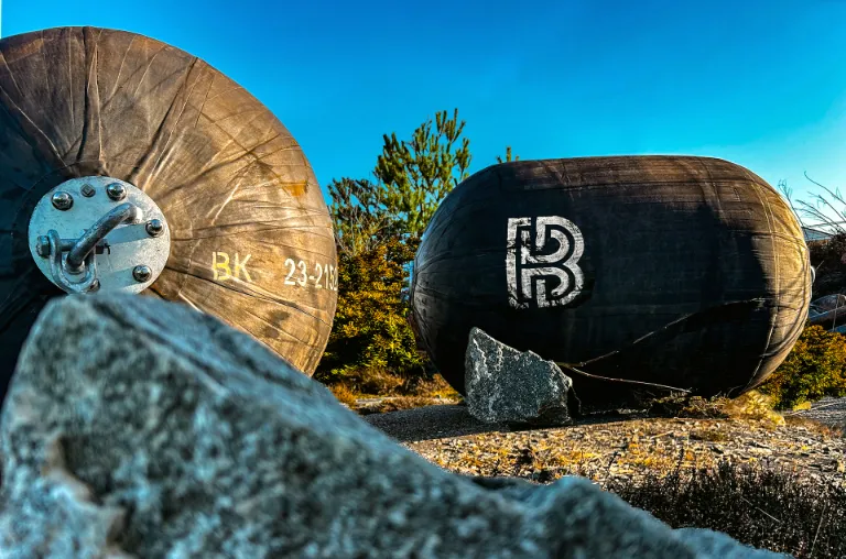 Sling Fenders in Stock in Sweden near Gothemburg